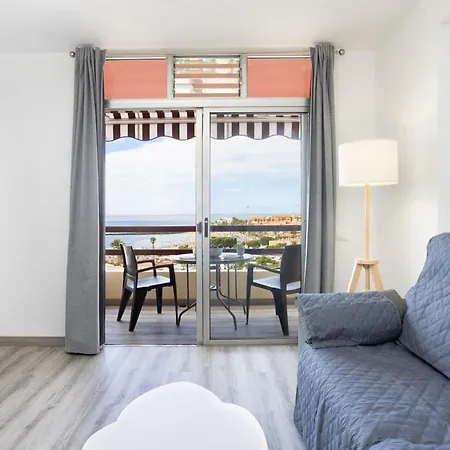 Beautiful Sea View Vistas Apartman *