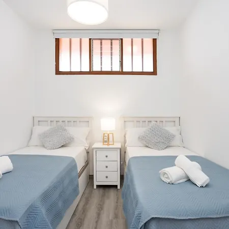 Beautiful Sea View Vistas Apartman *