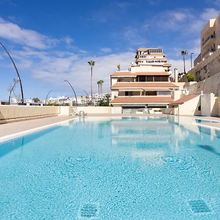 Beautiful Sea View Vistas Apartman *